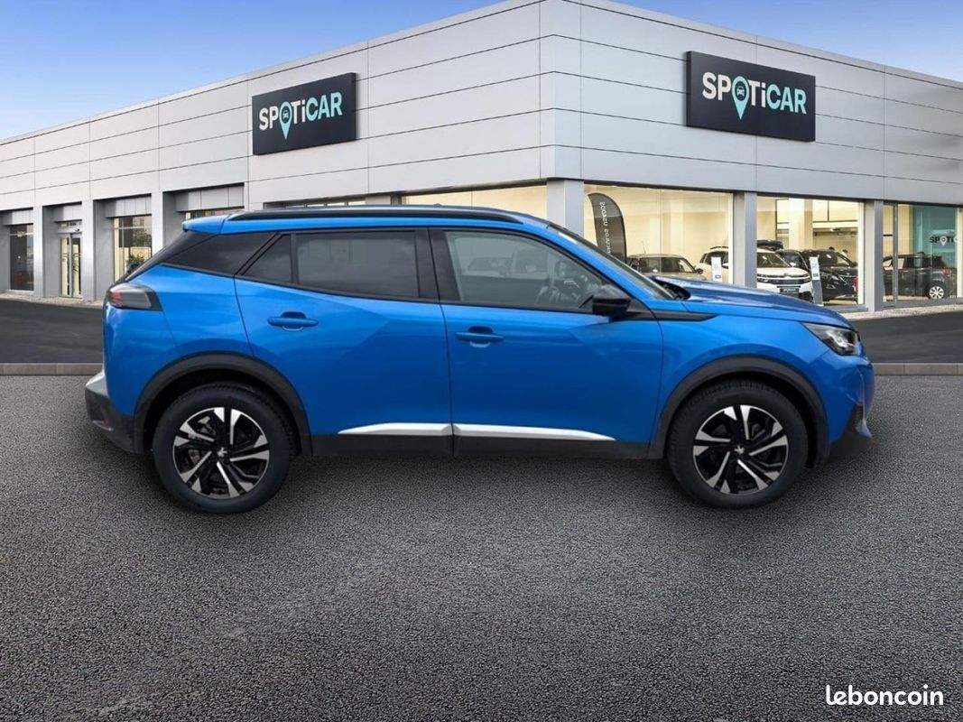 Peugeot 2008 1.2 PureTech 130ch S&S Allure Pack EAT8 (image 4)