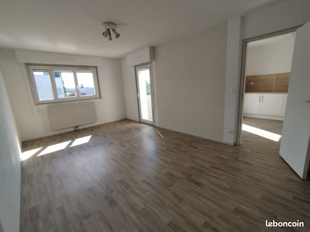 Appartement 3 pièces 71 m² · à Montbéliard · 71 m² · 700 €