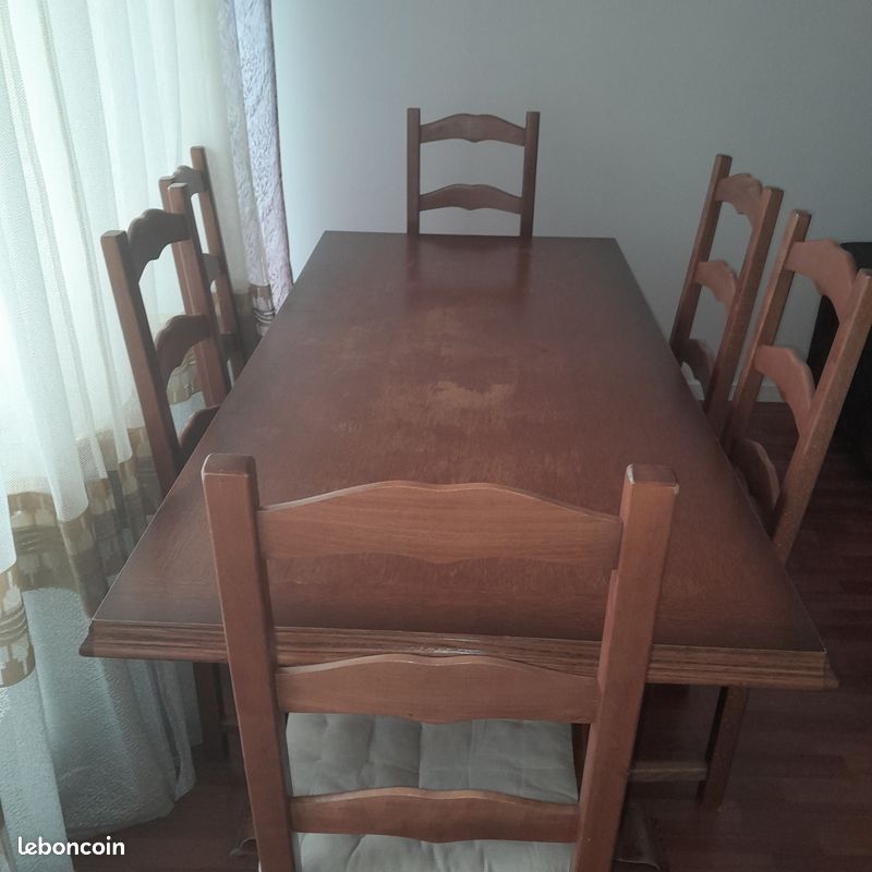 Table de salle à manger (image 1)