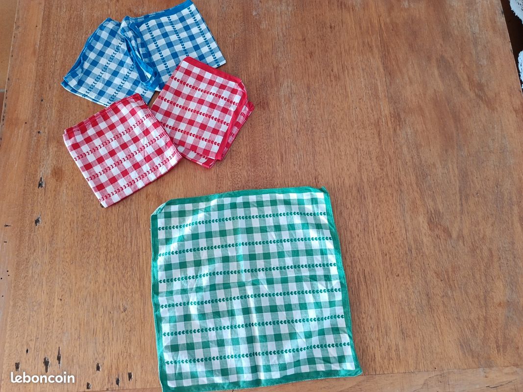 5 petite serviettes à thé ou mouchoirs (image 1)
