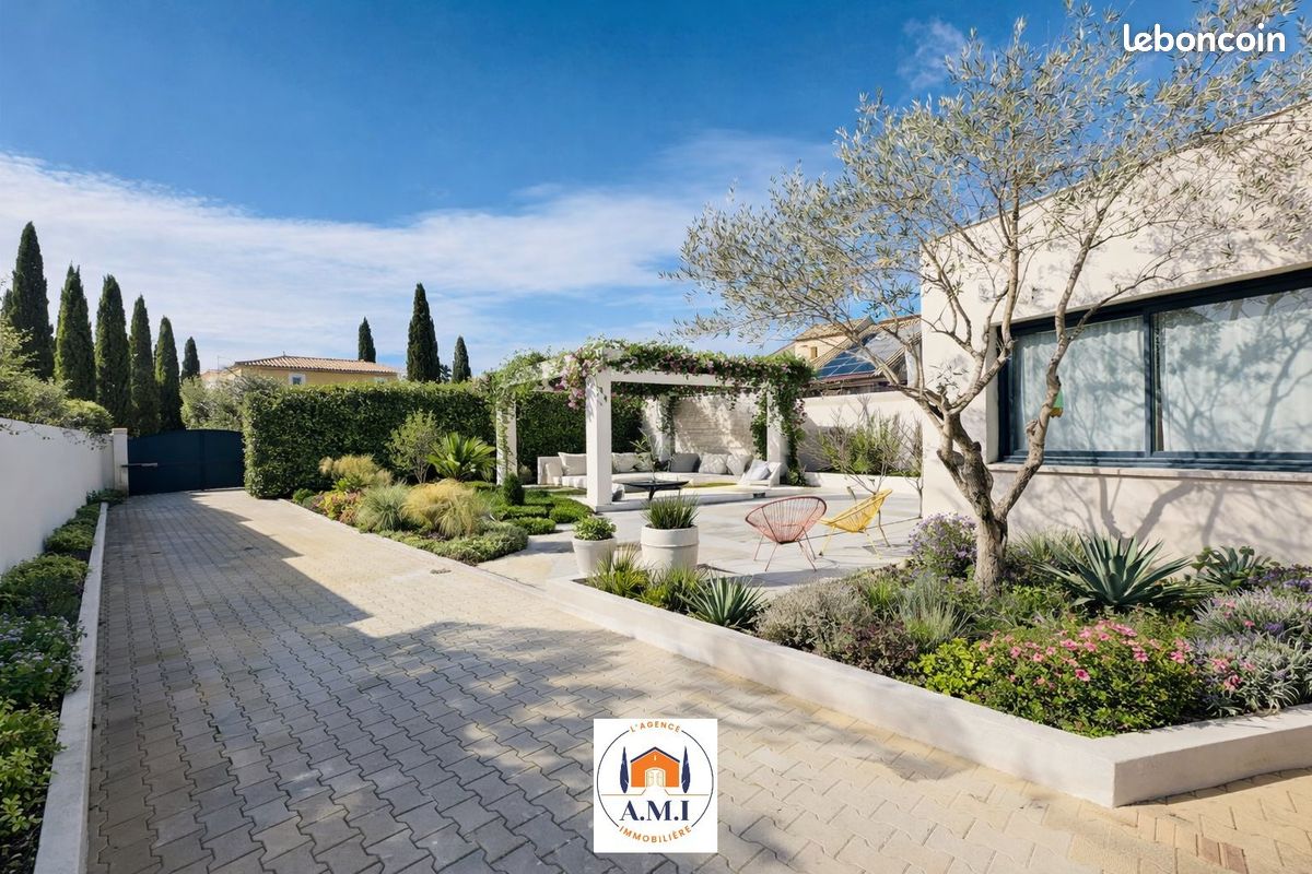 Maison 6 pièces 223 m² · à Baillargues · 223 m² · 629 000 €