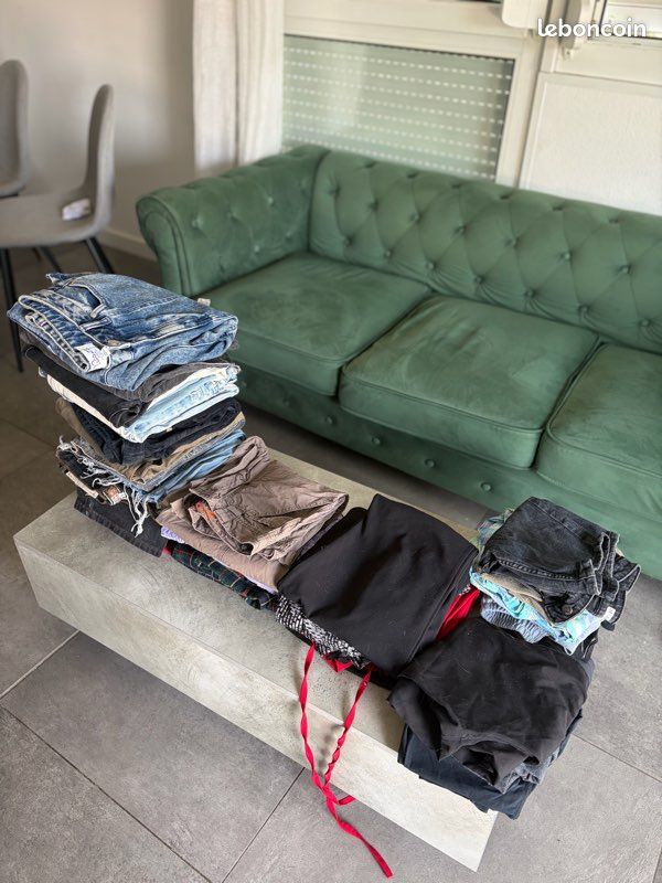 Grand lot de pantalons, jeans et shorts (28 pièces) - Taille 38 / 36 (image 1)