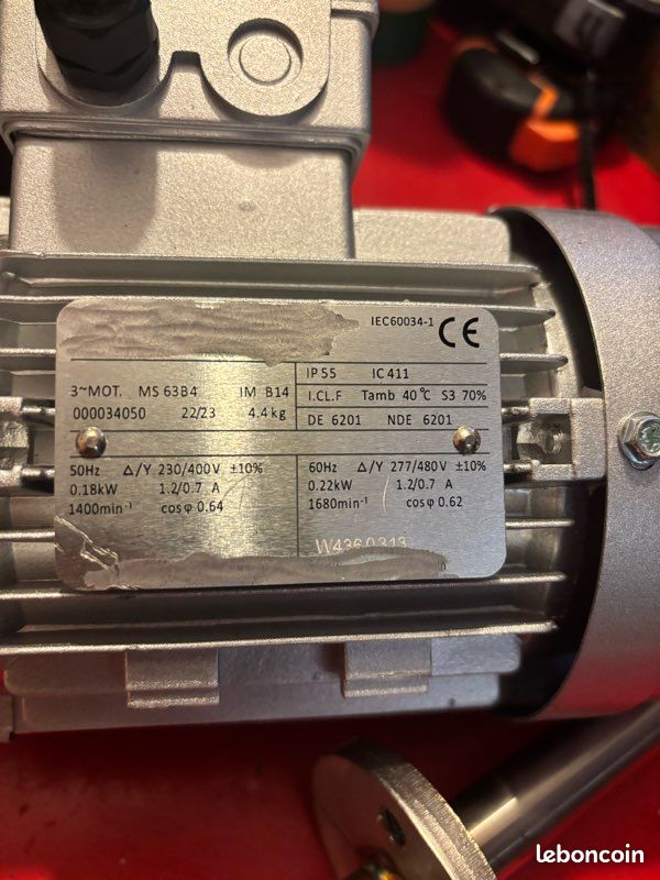 Moteur asynchrone avec motoreducteur (image 4)
