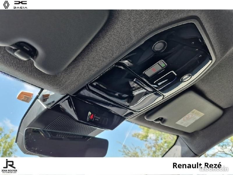 Renault Austral 1.2 E-Tech full hybrid 200ch Iconic (image 28)