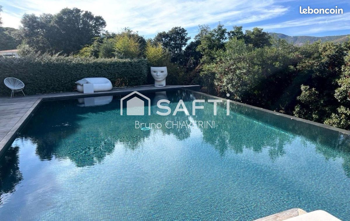 Maison 4 pièces 219 m² · à Ajaccio · 219 m² · 1 395 000 €