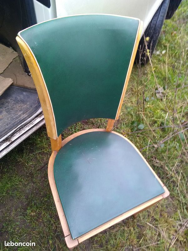 Chaises (image 1)