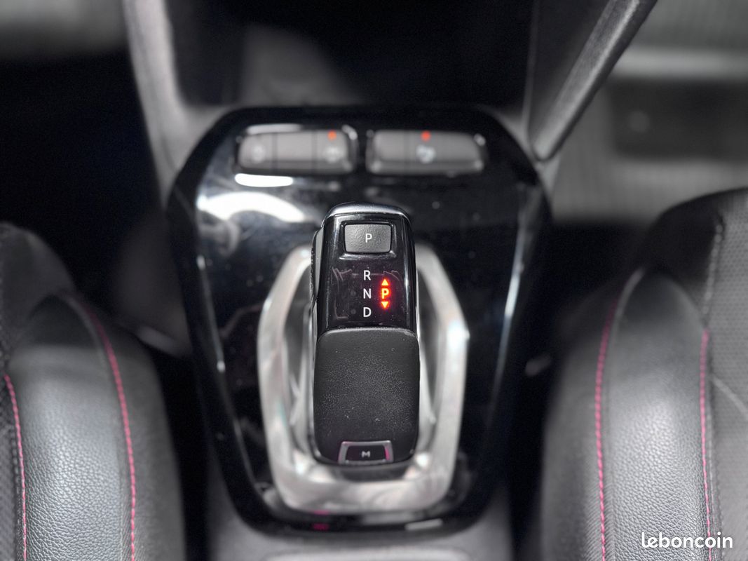 OPEL Corsa BVA 100ch GS Line Suivi complet CarPlay Garantie 12 mois (image 16)