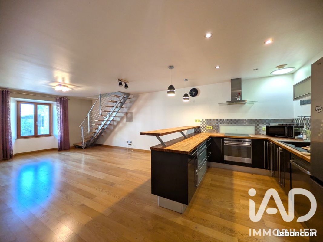 Appartement 3 pièces 66 m² · à Crolles · 66 m² · 220 000 €