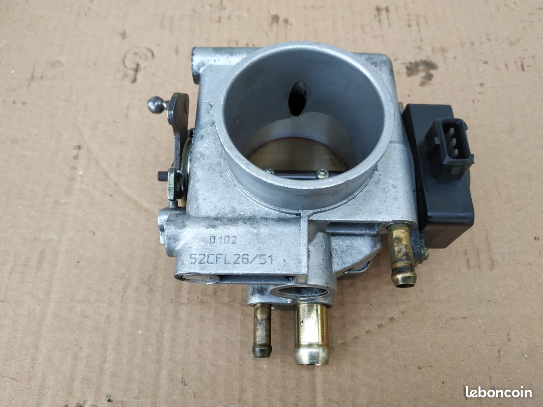 Corps de papillon Lancia Théma 16V Turbo (image 1)