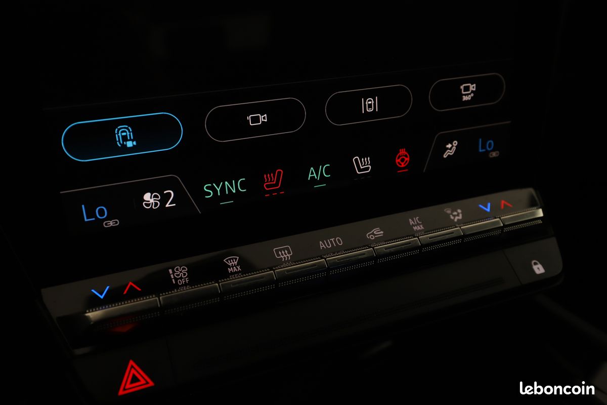 Renault Austral 1.2 Hybrid E-Tech Iconic 200 ch (image 20)