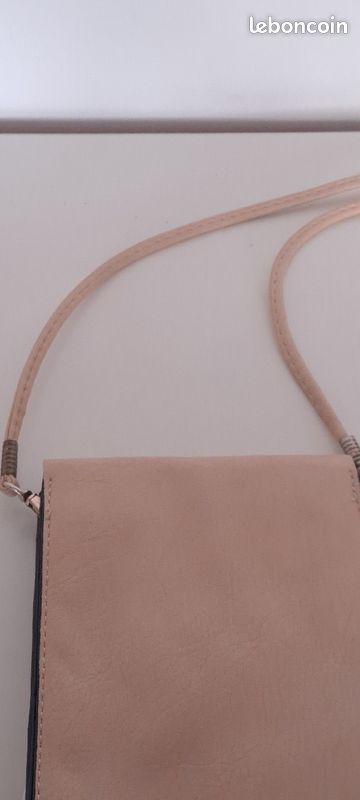 Petite pochette fille 👧 (image 11)