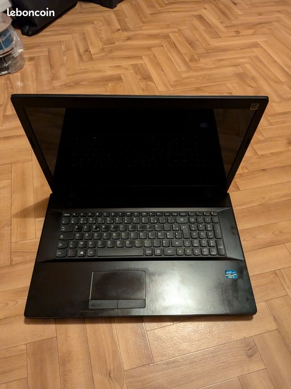 Trappe De Maintenance Inférieure Pour PC Portable Lenovo G700 – Noire, Occasion, Traces D'usage