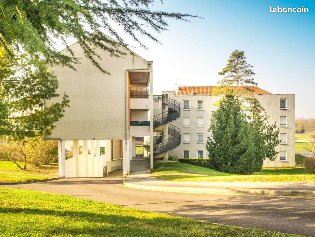 Appartement 3 pièces 70 m² · à Chalon-sur-Saône · 70 m² · 627 €