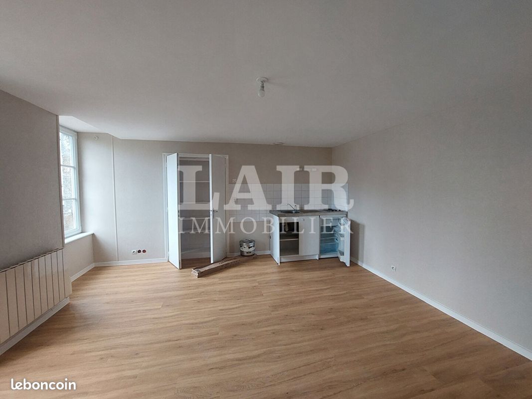 Appartement 2 pièces 42 m² · à Carrouges · 42 m² · 420 €/mois