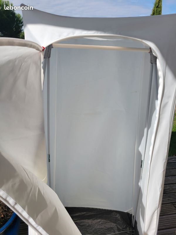 Armoire camping (image 1)