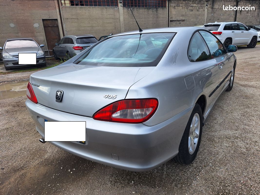 PEUGEOT 406 COUPÉ 2L i 137cv (image 5)