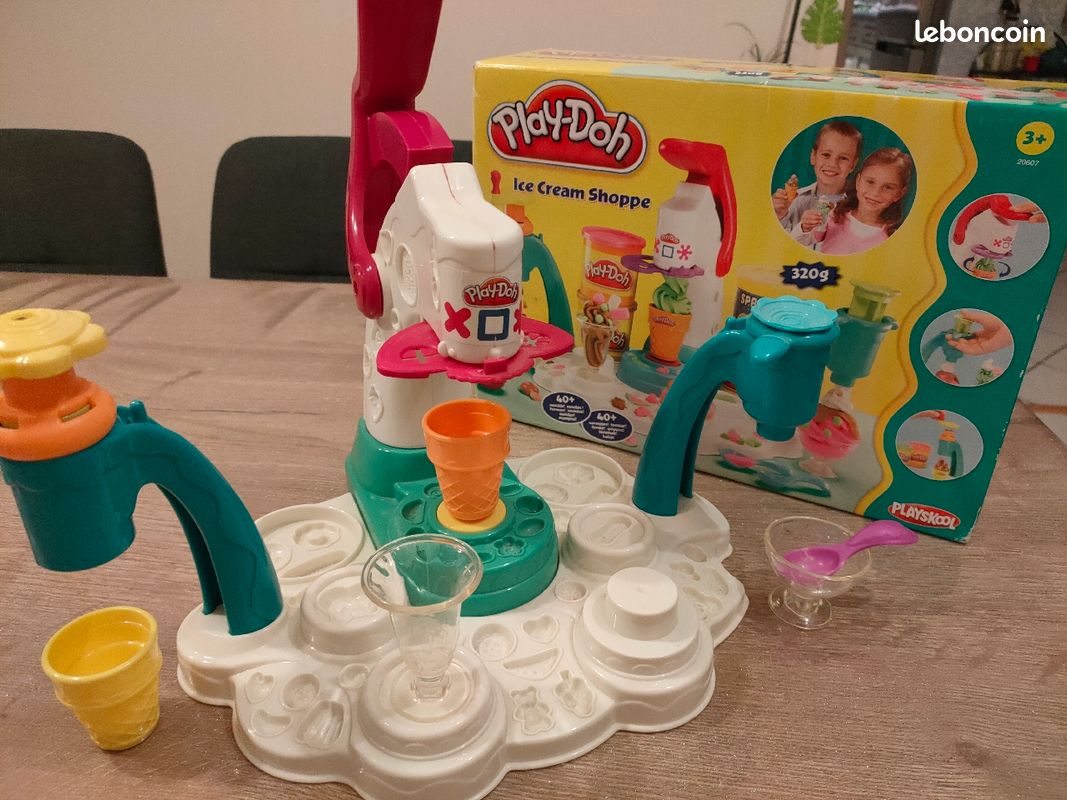 ICE cream shop play doh (image 4)