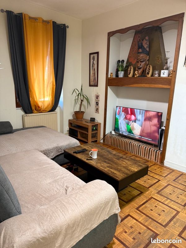 Appartement 4 pièces 70 m² · à Villeneuve-sur-Yonne · 70 m² · 700 €/mois