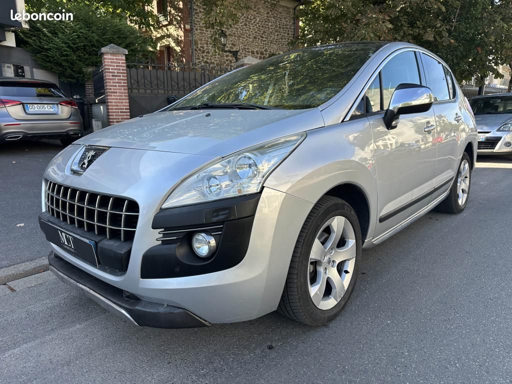 PEUGEOT 3008 1.6 e-HDi FAP - 112 - BV MP6 Allure Toit panoramique (image 1)