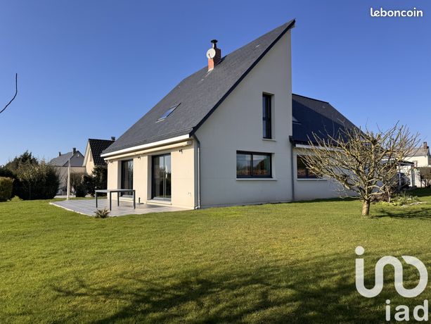 Maison 7 pièces 151 m²