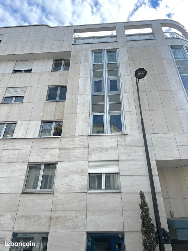 Parking 15 m² · à Paris · 15 m² · 27 500 €