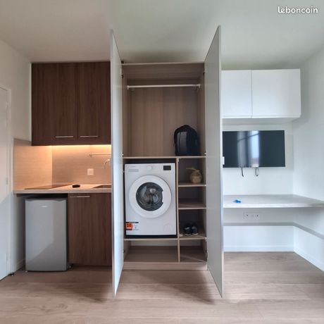 Studio neuf indépendant