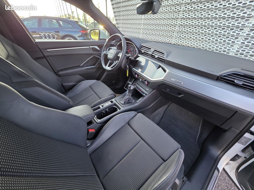 AUDI Q3 35 TDI 150 ch S tronic 7 S line (image 15)