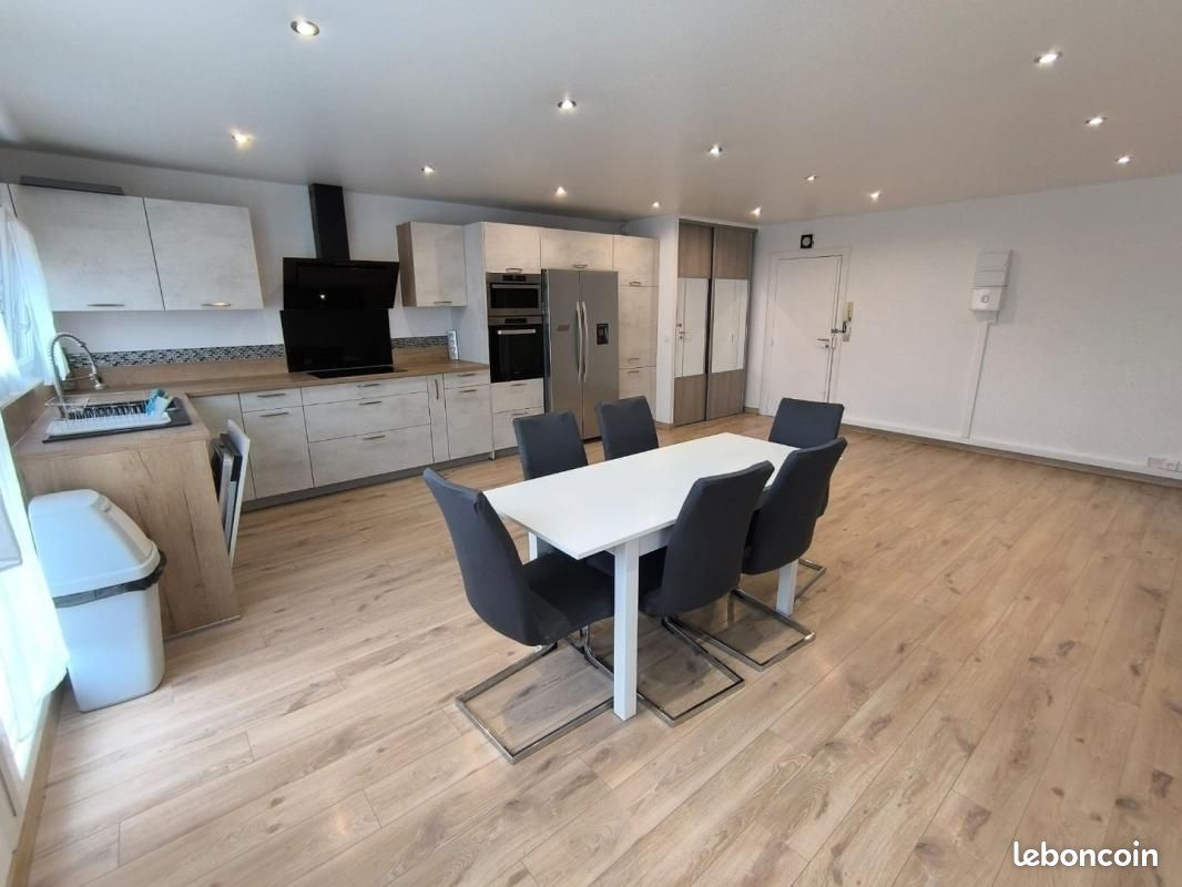 Appartement 4 pièces 82 m² · à Plaisir · 82 m² · 1 300 €/mois