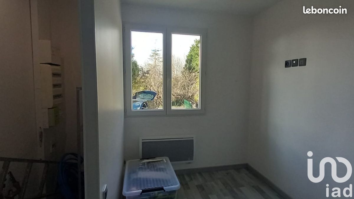 Maison 3 pièces 62 m² - La Couronne 16400 (image principale 13)
