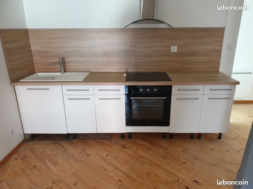 Appartement 2 pièces 35 m² · à Montbéliard · 35 m² · 300 €