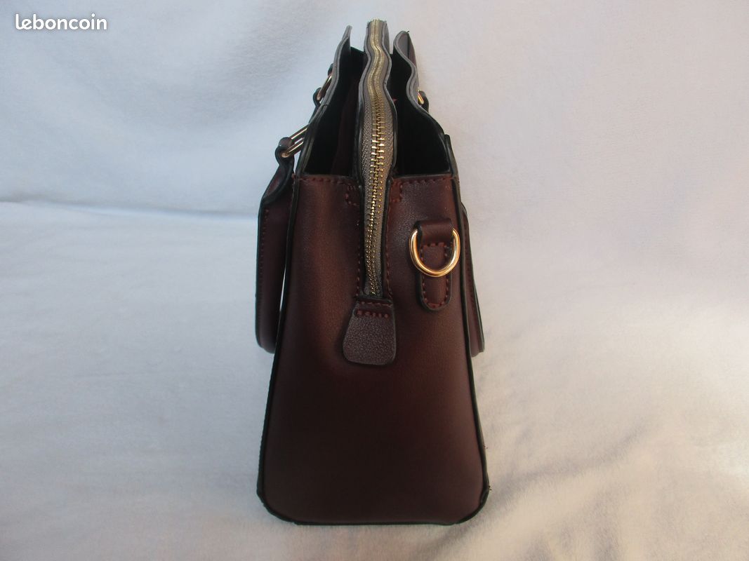 Sac à main de ville, rouge bordeaux et noir en simili cuir (image 3)