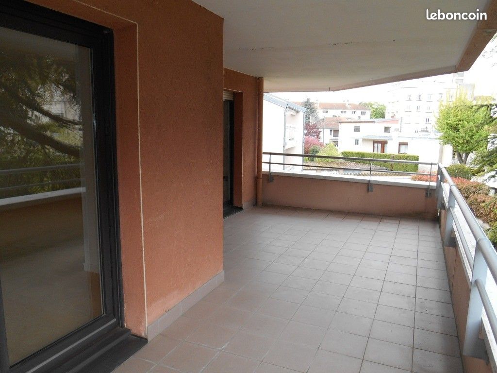 Appartement 5 pièces 142 m² · à Nancy · 142 m² · 1 355 €/mois