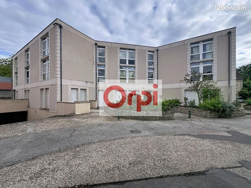 Appartement 1 pièce 18 m² · à Gif-sur-Yvette · 18 m² · 102 000 €