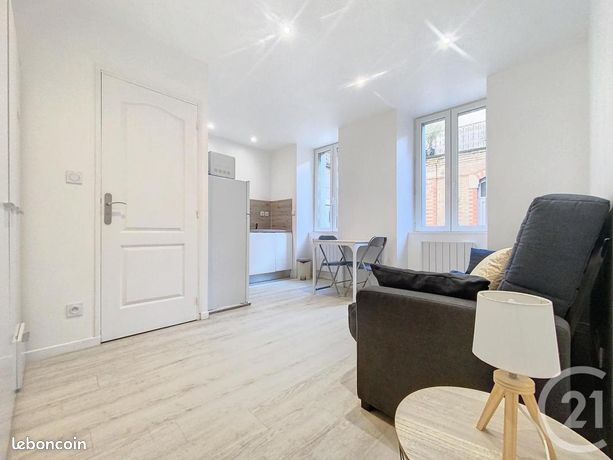 Studio 1 pièce 20 m²
