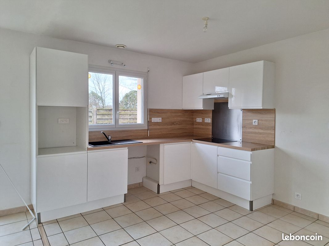Maison 5 pièces 100 m² · à La Roche-sur-Yon · 100 m² · 990 €/mois