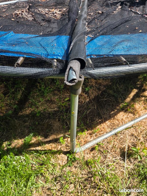 Vend trampoline diamètre 366 (image 2)