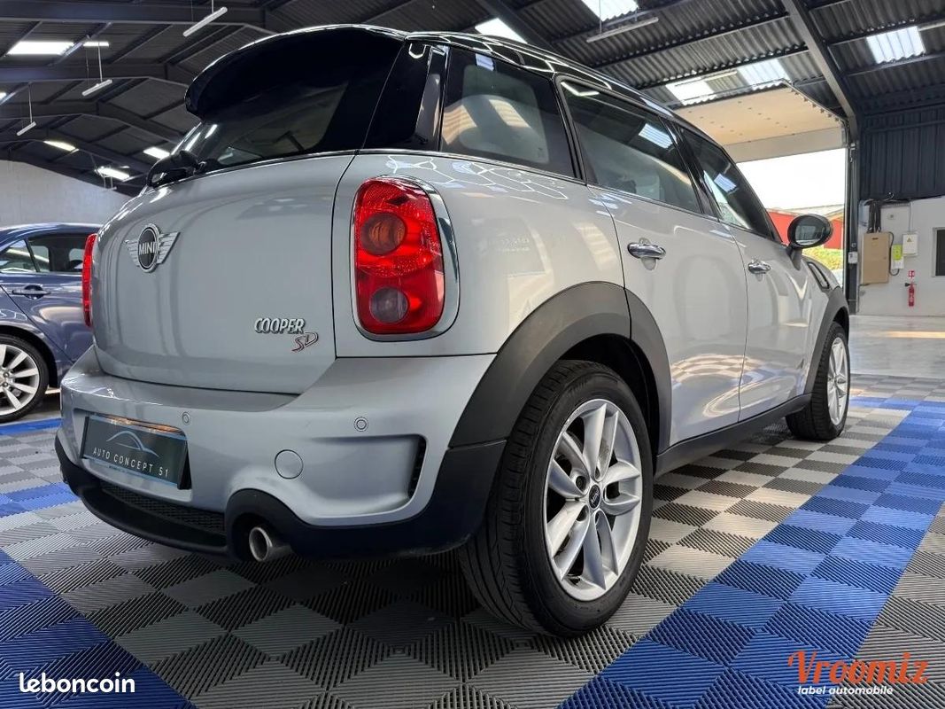 Mini Countryman 2.0 SD 145 COOPER ALL4X4 (image 6)