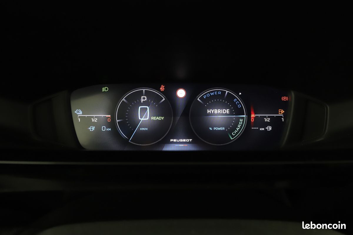 Peugeot 408 1.6 PHEV Allure Pack e-EAT8 225 ch (image 20)