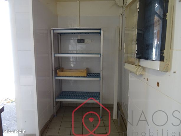 https://img.leboncoin.fr/api/v1/lbcpb1/images/a5/d8/ba/a5d8bae80dd6f9b503042519e7bbcff3532101c2.jpg?rule=ad-image
