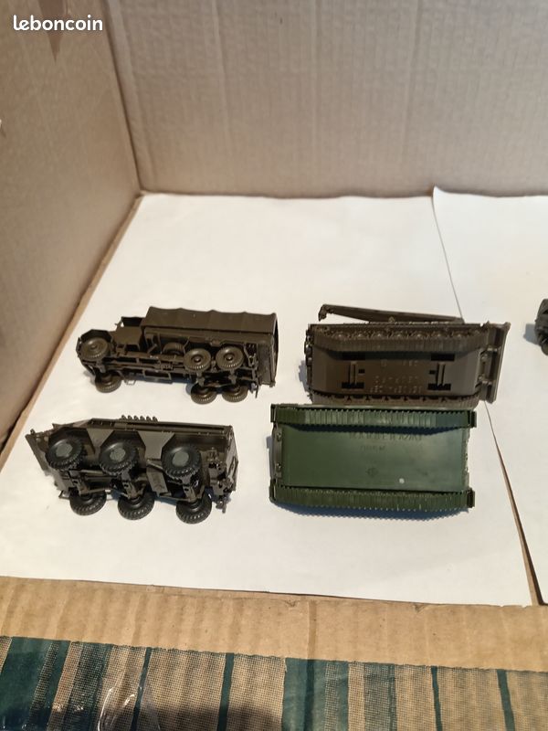 LOT MAQUETTE 2 CAMIONS MAGIRUS DEUTZ 6X6 ROCO MINITANKS 1/87 ho oo EUR 24,00 - FR