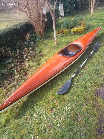 Canoë Kayak Rigide Rotomod Polyvalent 17 Kg, état Neuf