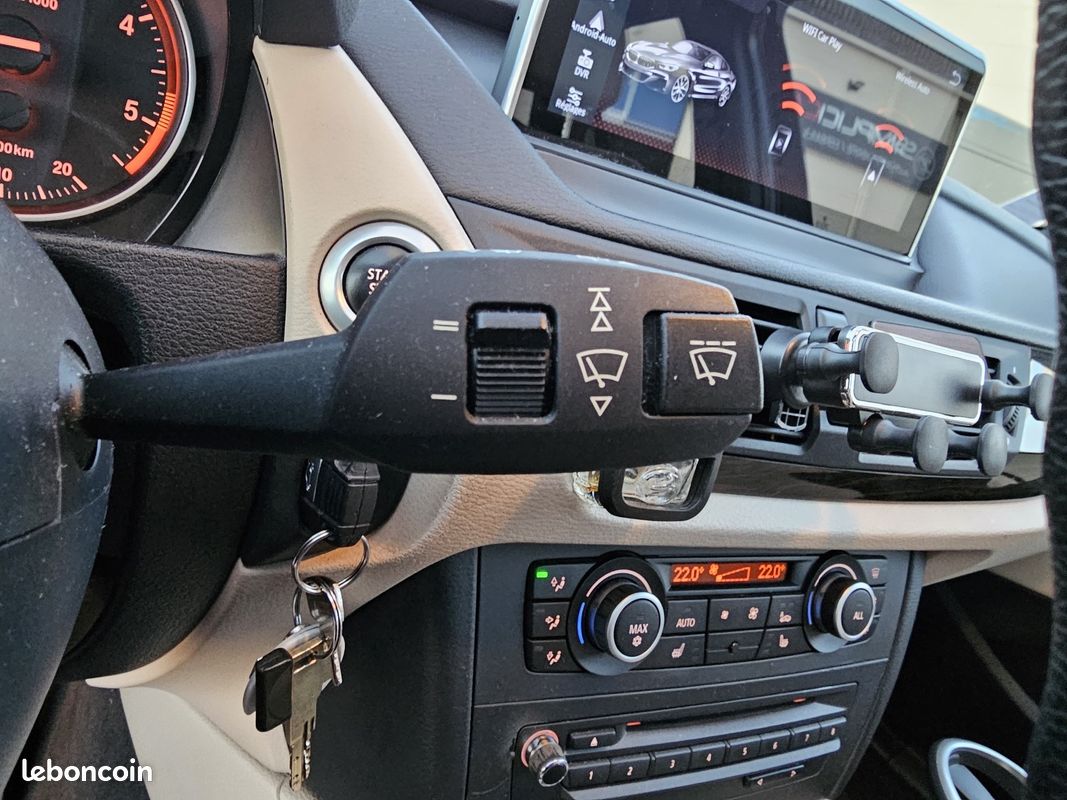 BMW X1 E84 sDrive 20d 177 ch Luxe - INTÉRIEUR CUIR ? SIÈGES CHAUFFANTS ? CARPLAY (image 24)