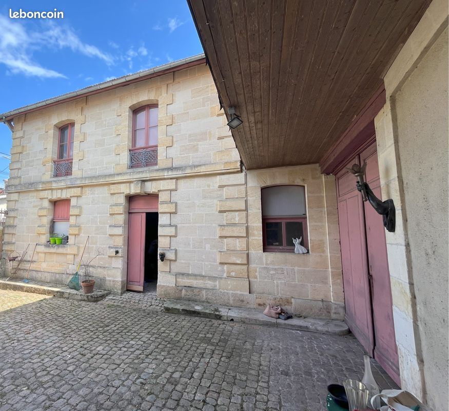 Maison 6 pièces 165 m² · à Cadillac-sur-Garonne · 165 m² · 298 000 €