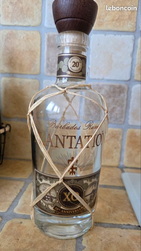 Bouteille rhum Plantation XO vide (image 1)
