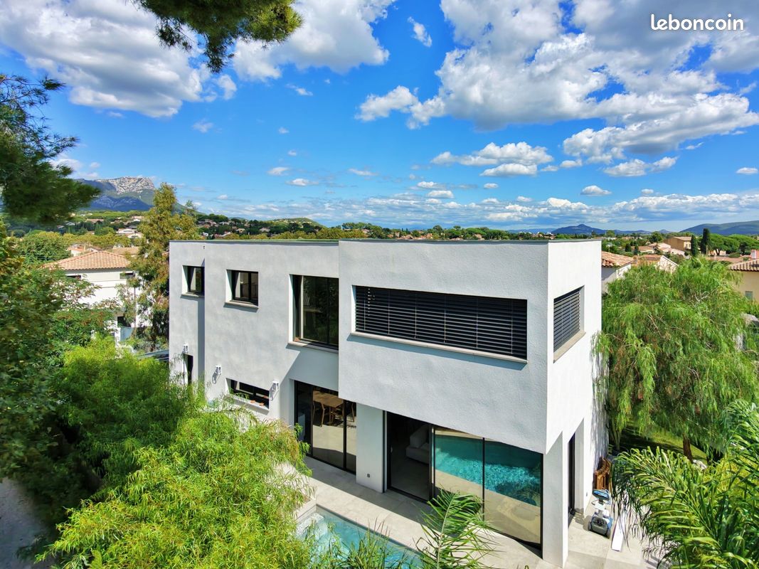 Maison 5 pièces 180 m² · à La Garde · 180 m² · 1 250 000 €