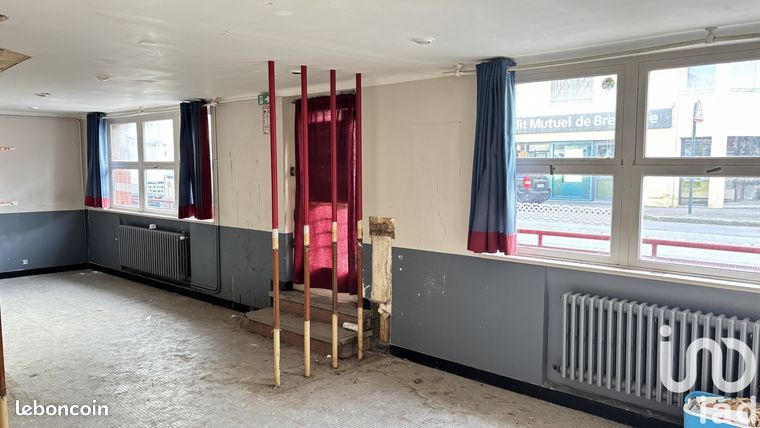 Immeuble 200 m² Mordelles