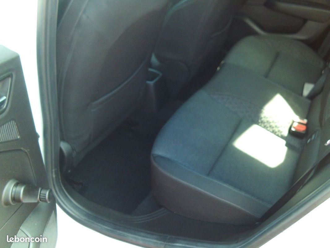 Renault CLIO V 1.5 BLUE DCI 85CH BUSINESS BV6 5 PORTES (image 6)