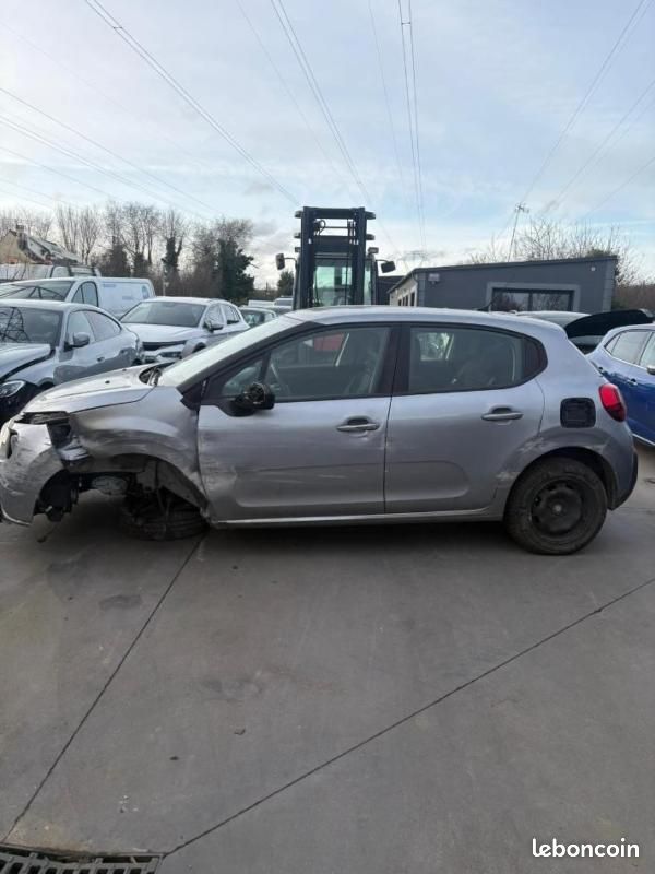 Citroën C3 BlueHDi 100 S&S BVM6 Feel ACCIDENTEE (image 6)