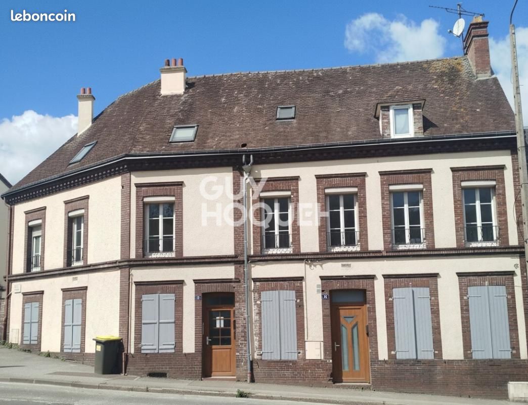 Immeuble 183 m² · à Dreux · 183 m² · 322 000 €