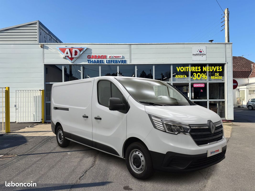 Renault Trafic Van L2H1 Advance 3T Blue dCi 150 Auto - Leasing (image 1)
